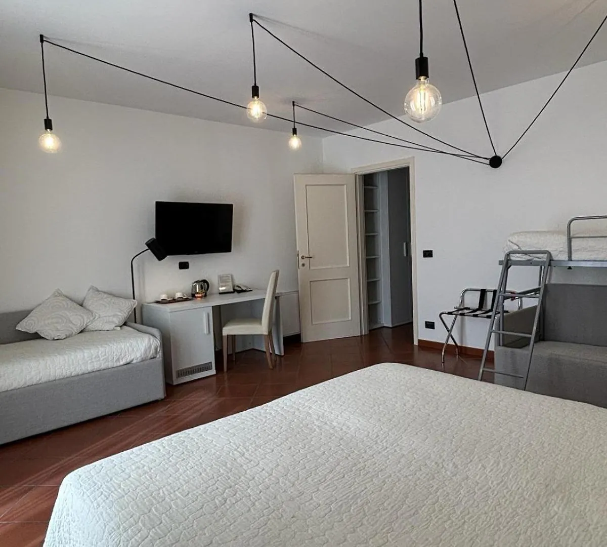 Hotel Delle Rose San Bartolomeo Al Mare