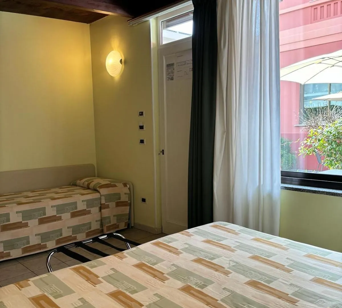 Hotel Delle Rose San Bartolomeo Al Mare